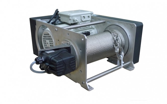 وینچ کشنده برقی الکتریکی با ظرفیت 400 کیلوگرم مدل PRIMO INOX stainless steel version 400 kg ساخت هوچز فرانسه